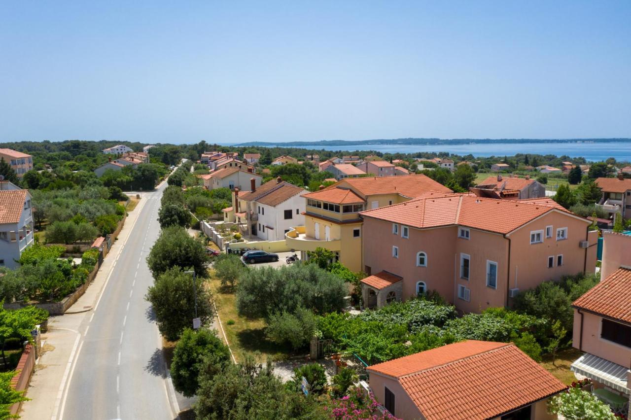 Berat Apartment Vodnjan Εξωτερικό φωτογραφία