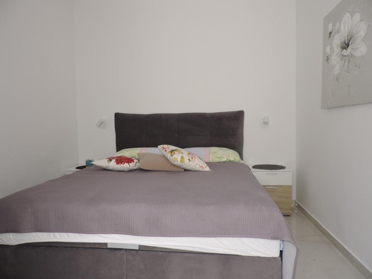 Berat Apartment Vodnjan Εξωτερικό φωτογραφία