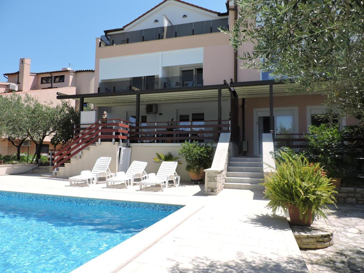 Berat Apartment Vodnjan Εξωτερικό φωτογραφία